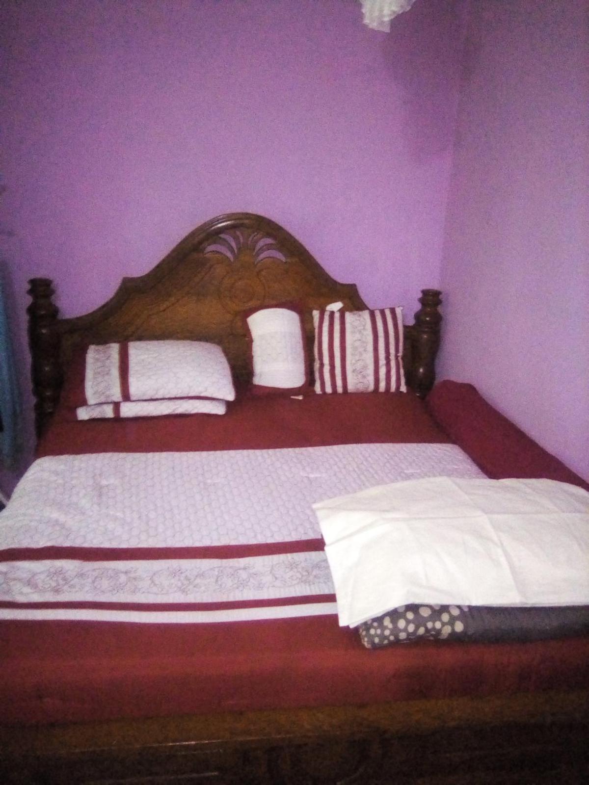 Uhuruhouse